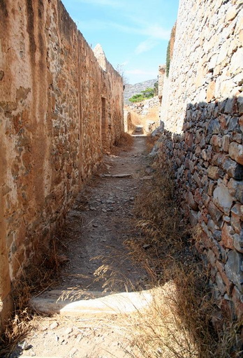 Spinalonga alley