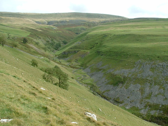 Dowber Gill valley