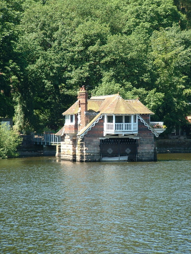 House jetty on Rudyard reservoir