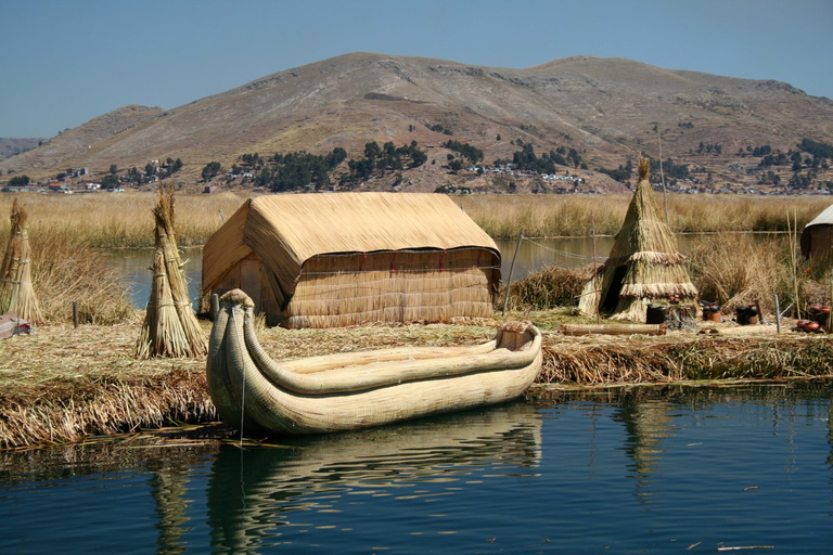Floating reed island, reed hut, reed boat, Lake Titicaca